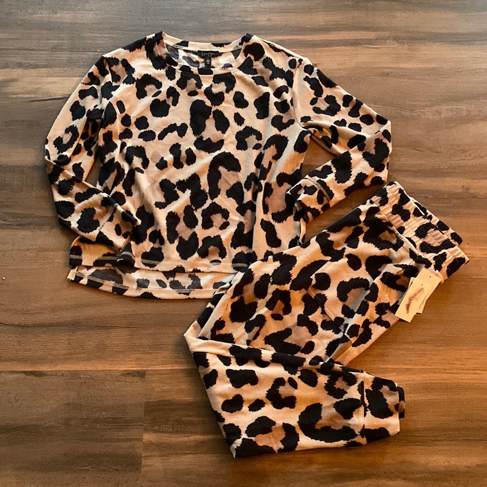 NWT Lounge Sets